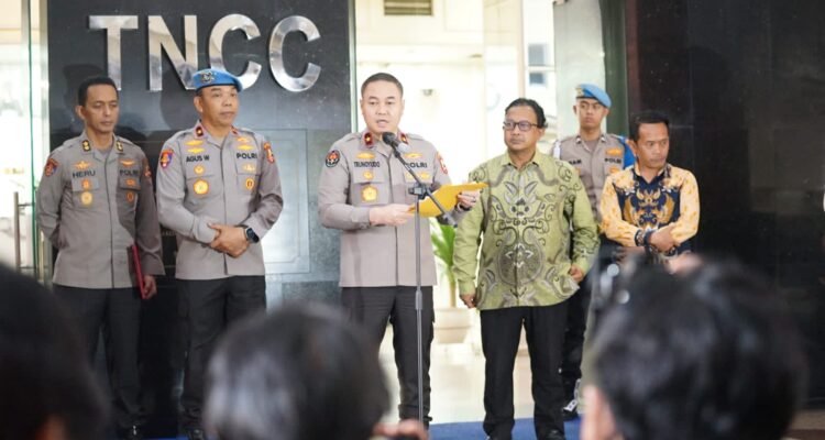 c8e97807-472f-458d-b535-1fc33a5f3300